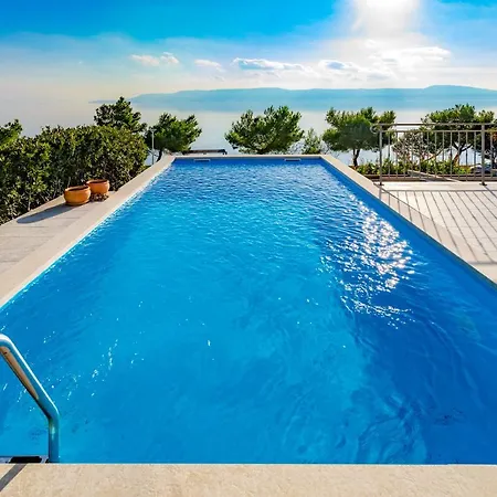 The View By Aneo Travel Вилла Нови-Винодолски