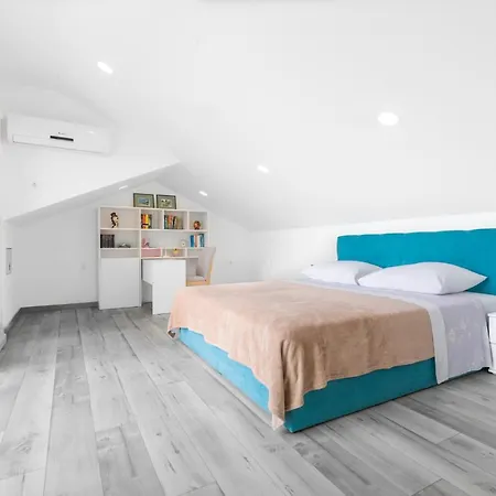 Вилла The View By Aneo Travel