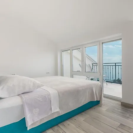 The View By Aneo Travel * Нови-Винодолски