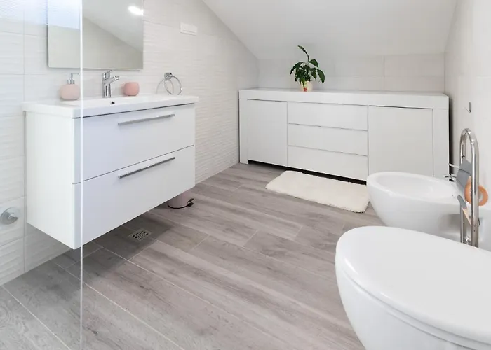 The View By Aneo Travel Villa