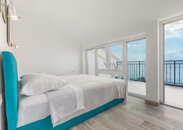 The View By Aneo Travel * Novi Vinodolski